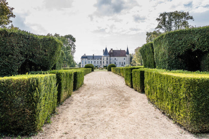 Château de Taisne.jpg