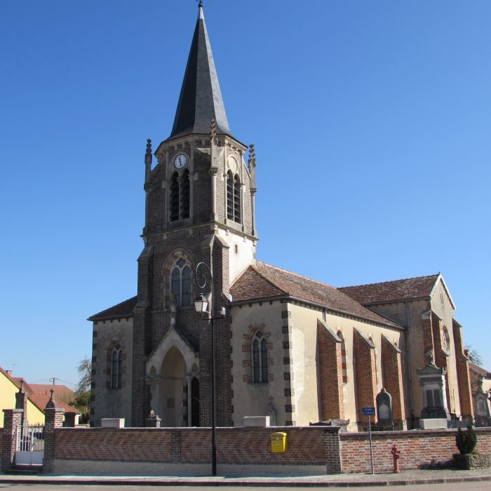 Eglise de Fresnoy-le-Chateau.JPG