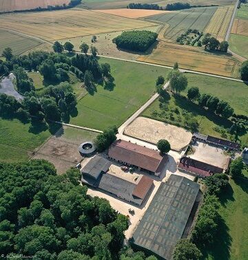 Ferme équestre de Lagesse ©Brunaud Paul-François