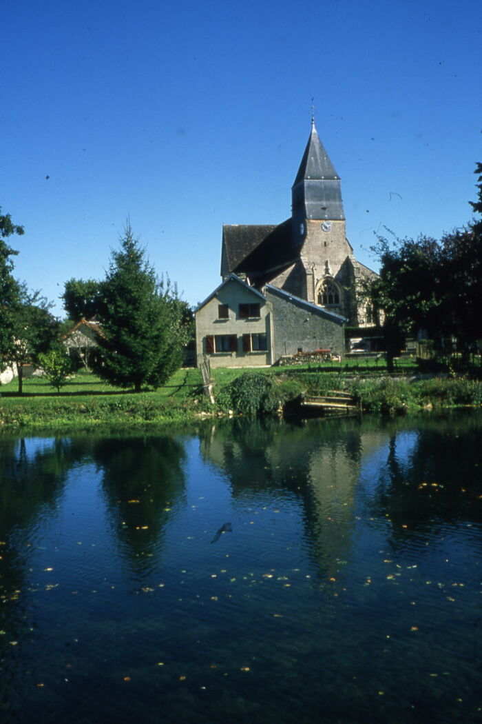 Eglise Saint-Denis.jpg