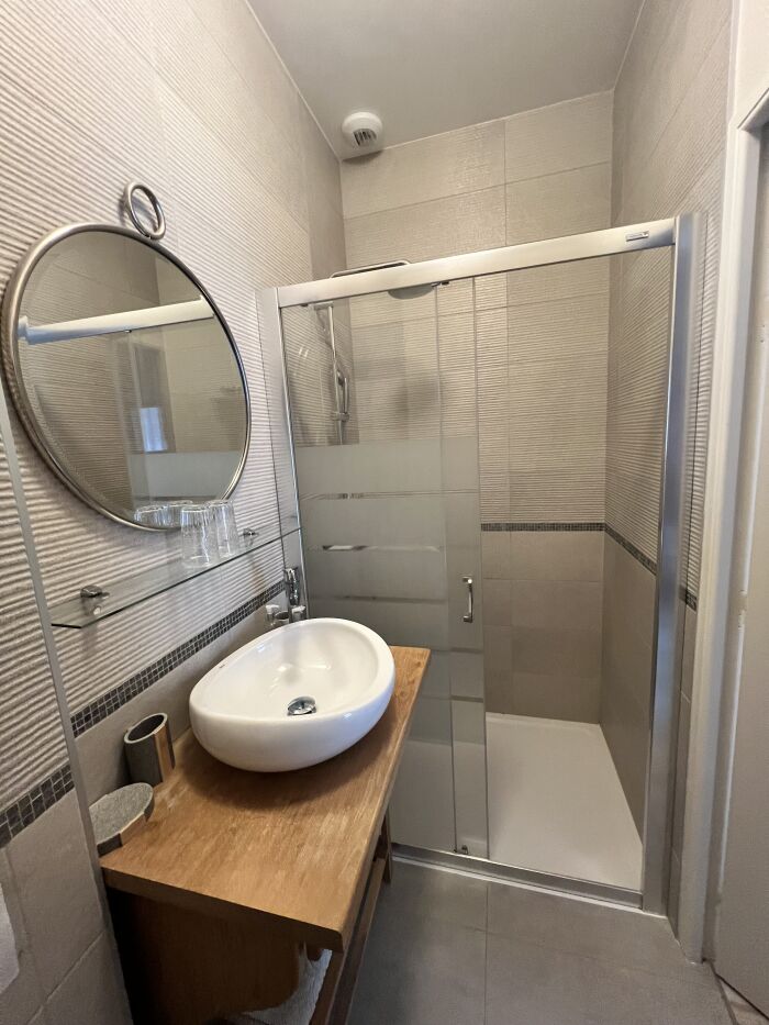18 - Salle d'eau Touaregs.jpg LaMelinothe