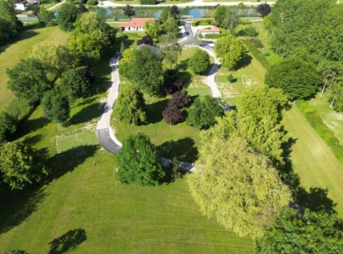 Camping Méry 4.jpg Camping Méry