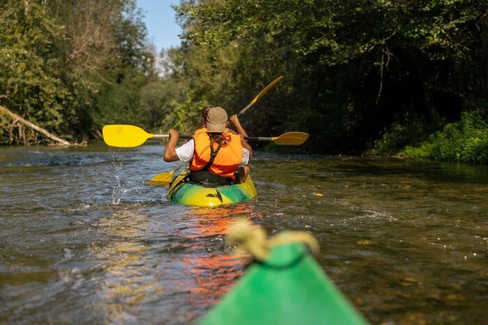 Location de canoe.jpg Studio OG