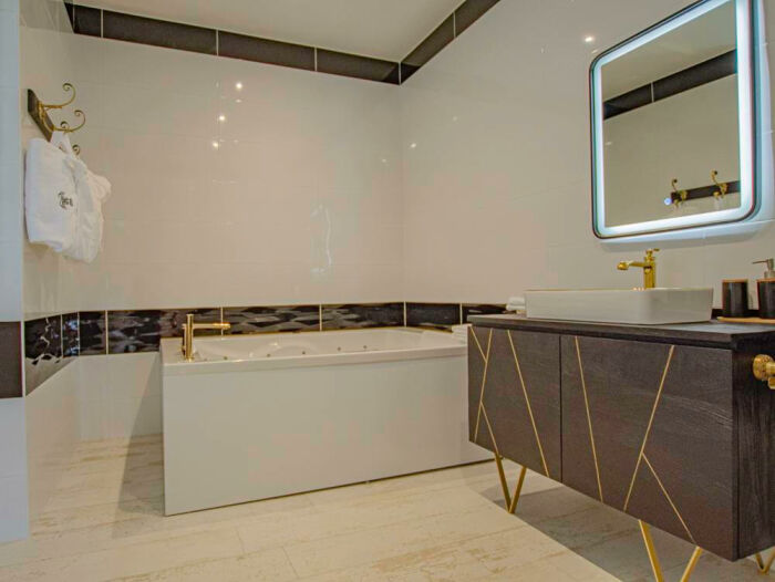 Château de Crespy-le-Neuf Aube en Champagne Grands Lacs (19).jpg Gîtes de France Aube