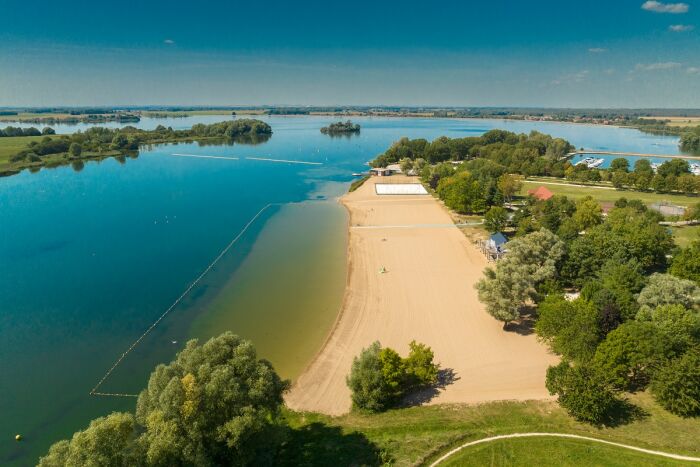 Plage de dienville (1).jpg Studio OG