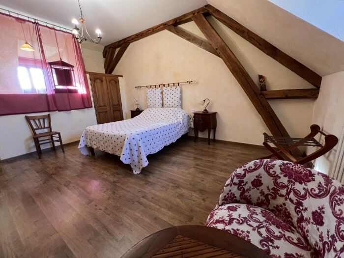 Les Hâtes Chambre.JPG OTOA Agnès