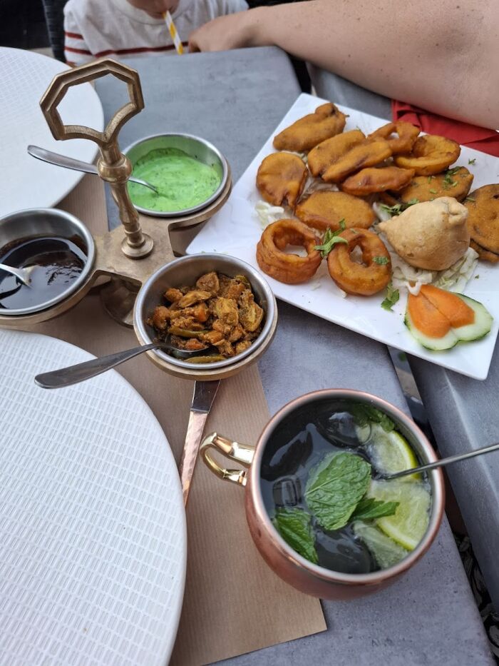 divers plats Lavy