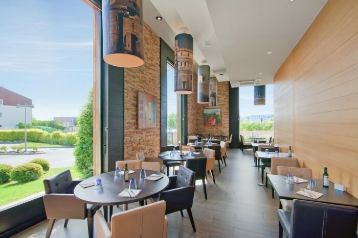 FR6UZ Il Ristorante Monsieur Carillon (1).jpg Il Ristorante