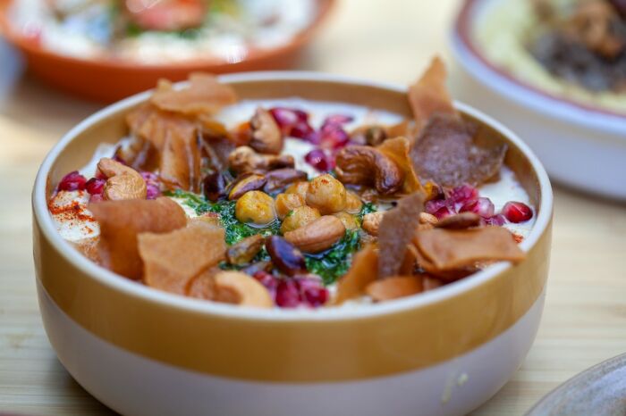Menu damassienes.jpg © Maen Rajab