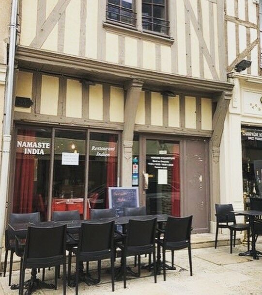 façade & terrasse.jpg © Namaste India