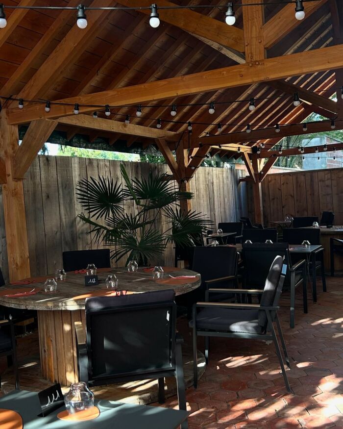 Le Petit Champenois_Lusigny-sur-Barse Le Petit Champenois - E. Trautmann